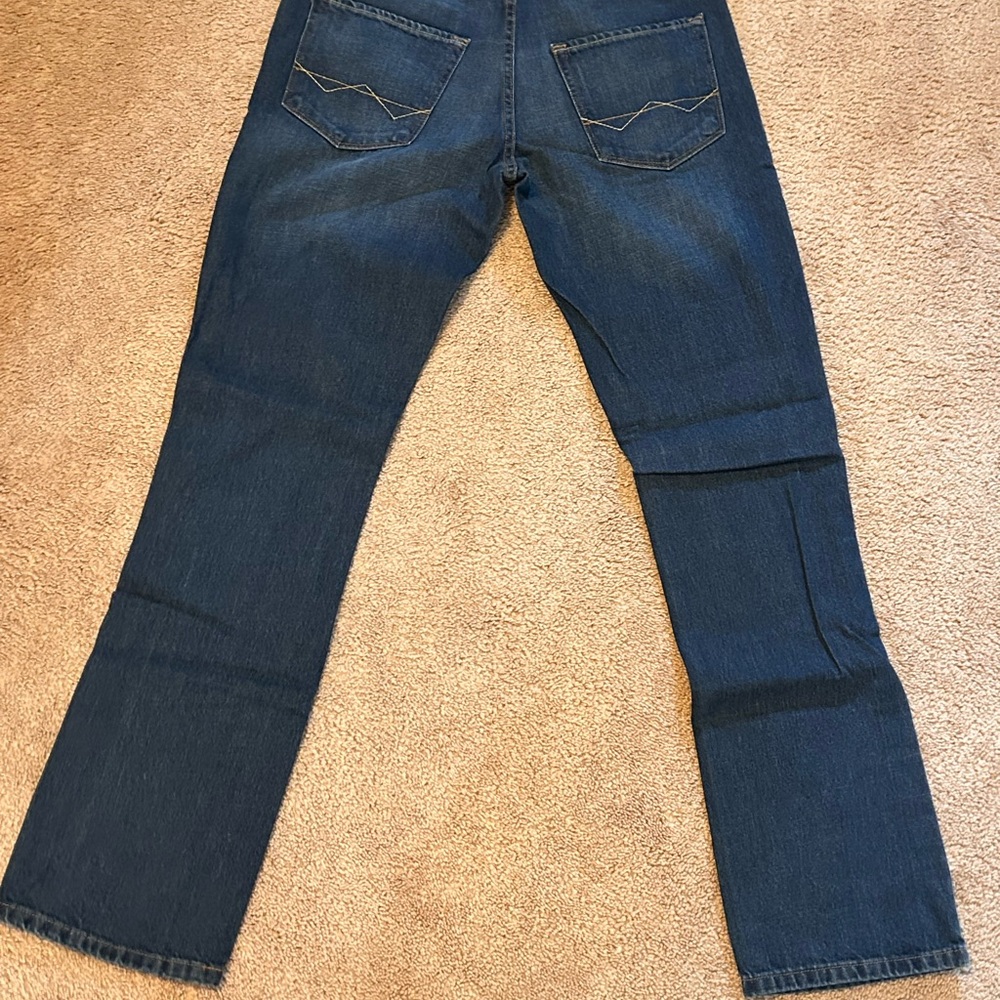 Free world Men’s jeans Drifter style , size 32